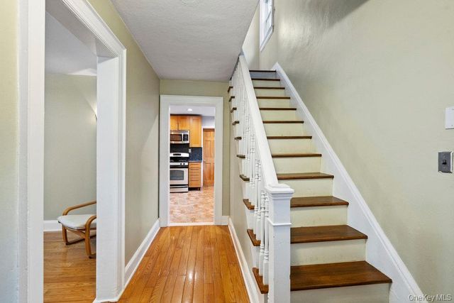 43 Van Nostrand Avenue, Great Neck, NY 11024