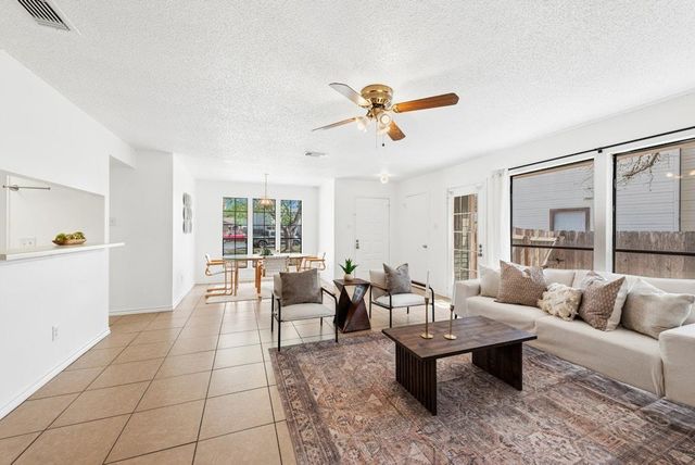 2637 Alcott LN, Austin, TX 78748
