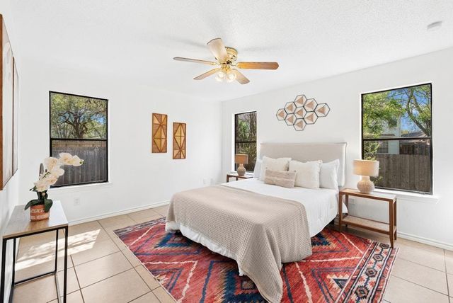 2637 Alcott LN, Austin, TX 78748