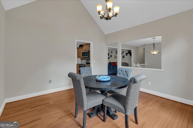 185 White Oak Court, Carrollton, GA 30116