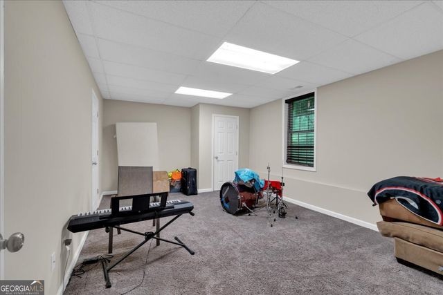 185 White Oak Court, Carrollton, GA 30116