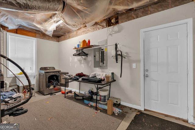 185 White Oak Court, Carrollton, GA 30116