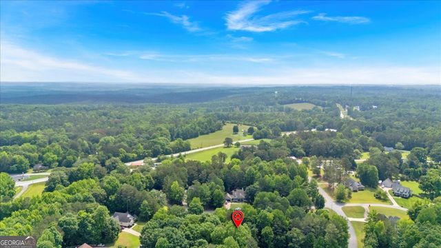 185 White Oak Court, Carrollton, GA 30116