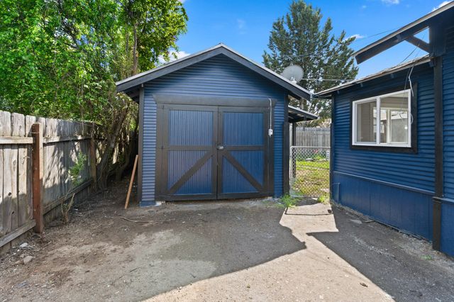 603 W 2nd Street, Medford, OR 97501