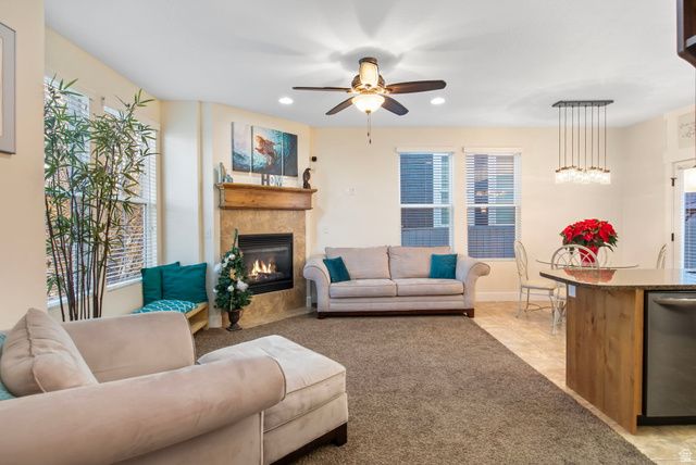 10426 S MILLERTON DR, South Jordan, UT 84009