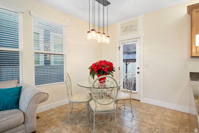 10426 S MILLERTON DR, South Jordan, UT 84009