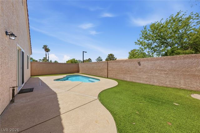 153 Coventry Drive, Henderson, NV 89074