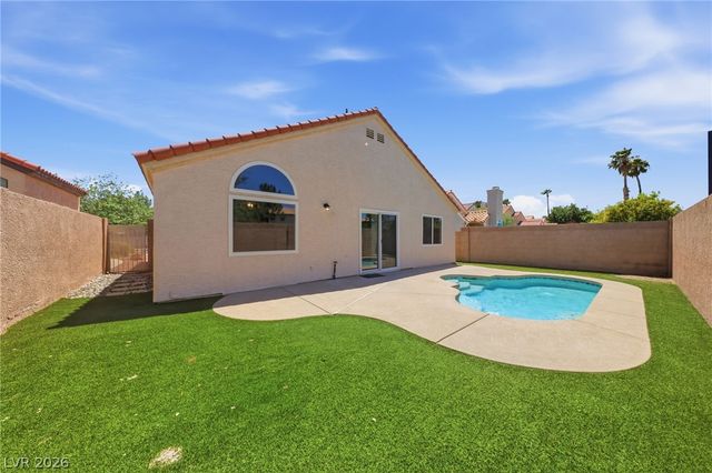 153 Coventry Drive, Henderson, NV 89074