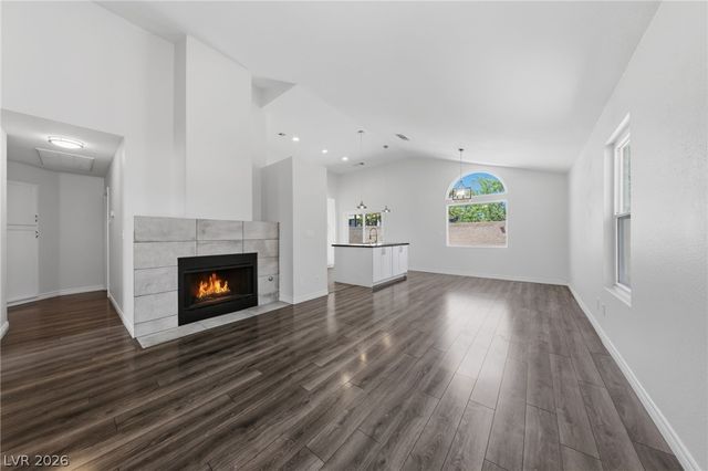 153 Coventry Drive, Henderson, NV 89074