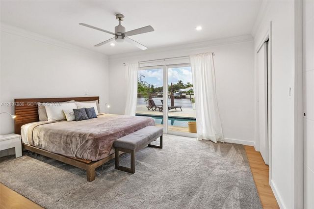 2100 NE 24th Street, Wilton Manors, FL 33305