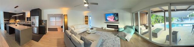 2100 NE 24th Street, Wilton Manors, FL 33305
