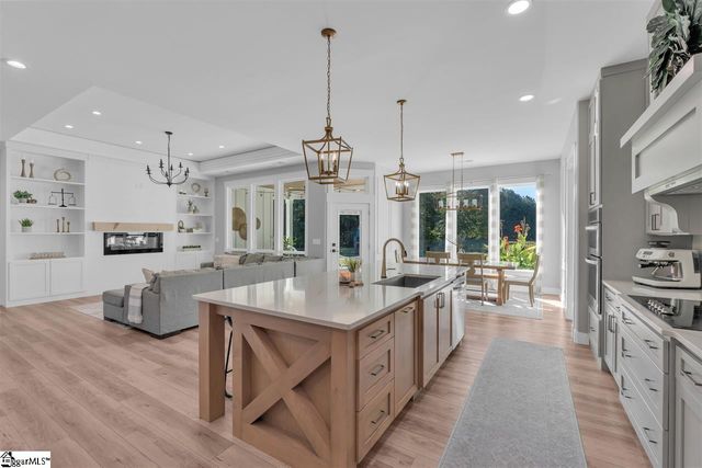 3006 Old Furnace Road, Boiling Springs, SC 29316