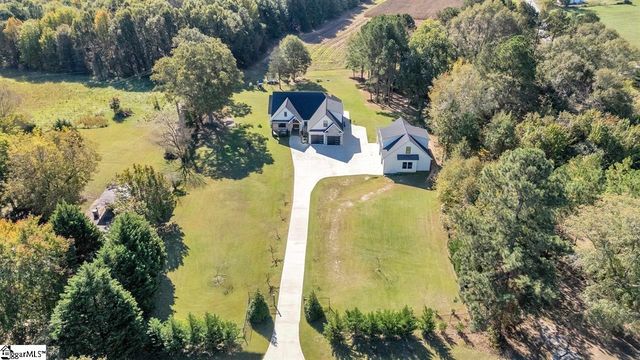 3006 Old Furnace Road, Boiling Springs, SC 29316