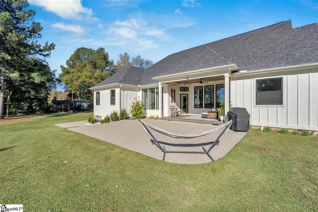 3006 Old Furnace Road, Boiling Springs, SC 29316