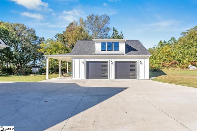 3006 Old Furnace Road, Boiling Springs, SC 29316