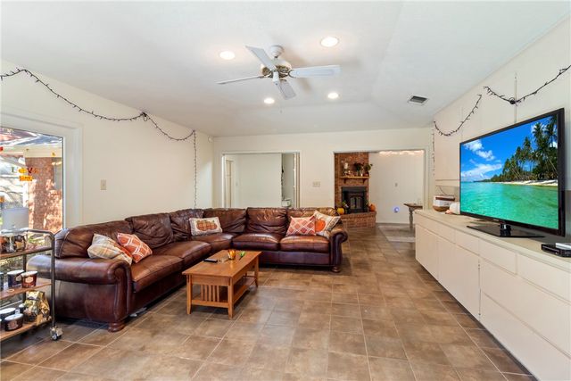 1108 Neal Pickett Drive, College Station, TX 77840