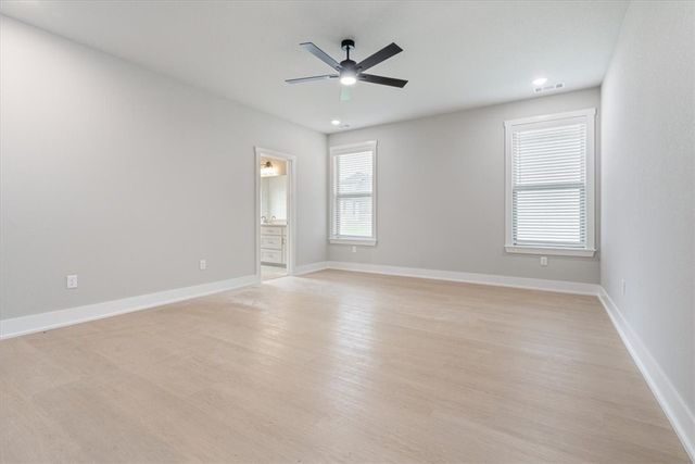 6911 SW Orange Avenue, Bentonville, AR 72713