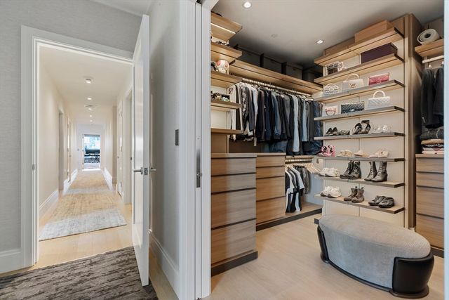 380 Harrison Ave 12J, Boston, MA 02118