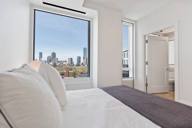 380 Harrison Ave 12J, Boston, MA 02118