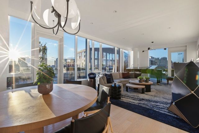 380 Harrison Ave 12J, Boston, MA 02118