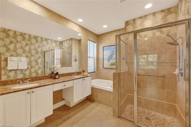 1592 Serenity CIR, Naples, FL 34110