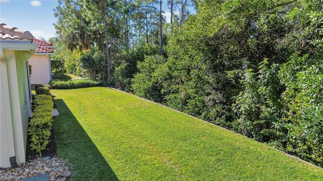 1592 Serenity CIR, Naples, FL 34110