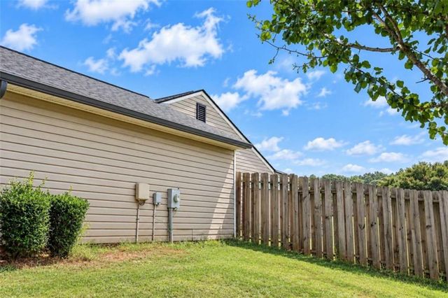 485 Raymond Drive, Winder, GA 30680