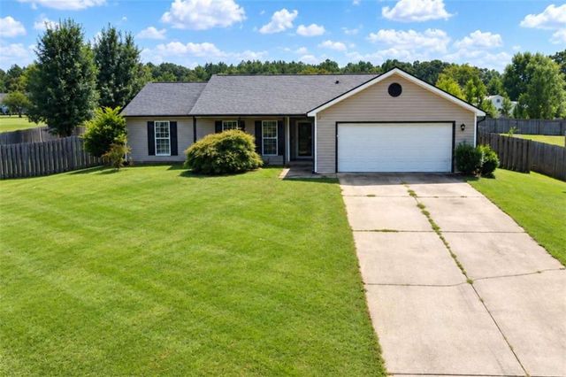 485 Raymond Drive, Winder, GA 30680