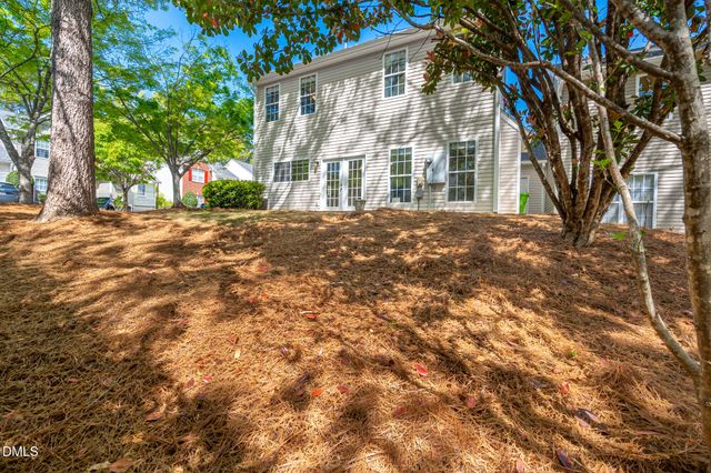 5319 Corinthian Way, Raleigh, NC 27607