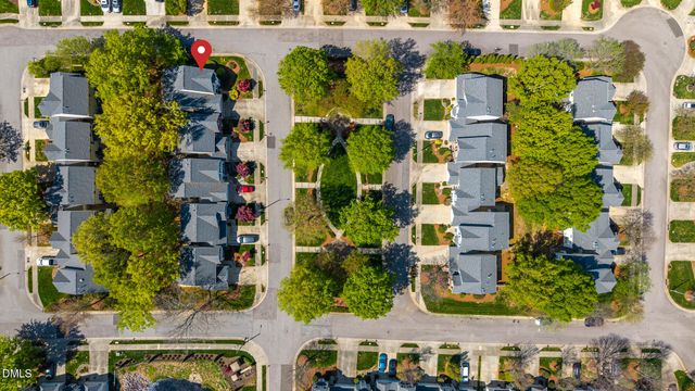 5319 Corinthian Way, Raleigh, NC 27607