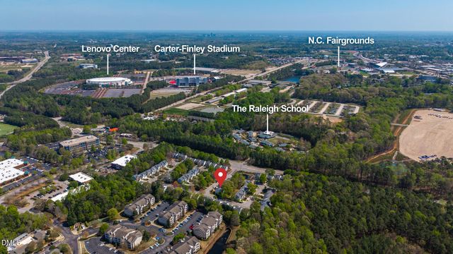 5319 Corinthian Way, Raleigh, NC 27607