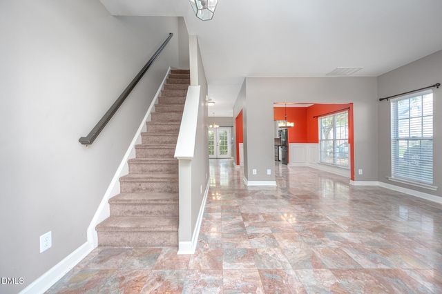 5319 Corinthian Way, Raleigh, NC 27607