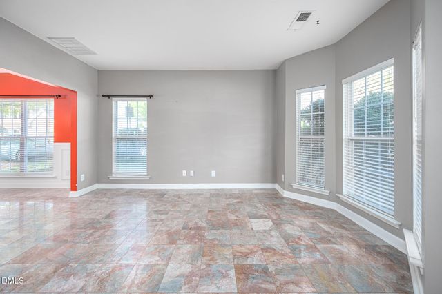 5319 Corinthian Way, Raleigh, NC 27607