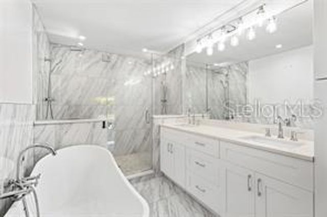 206 73RD STREET NW, Bradenton, FL 34209