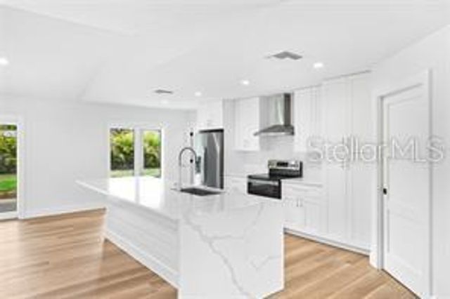 206 73RD STREET NW, Bradenton, FL 34209