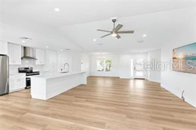 206 73RD STREET NW, Bradenton, FL 34209