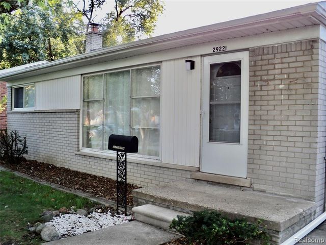 29221 Mark Avenue, Madison Heights, MI 48071