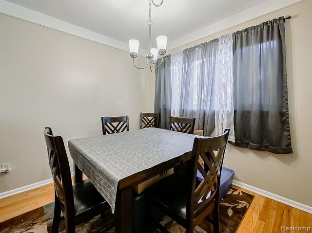 29221 Mark Avenue, Madison Heights, MI 48071