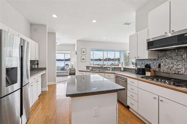 8701 LAKE CALM LANE, Odessa, FL 33556