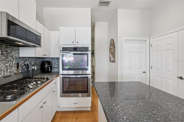 8701 LAKE CALM LANE, Odessa, FL 33556