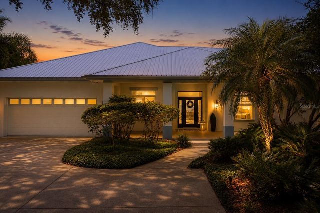 8701 LAKE CALM LANE, Odessa, FL 33556