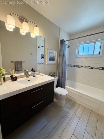 1705 Leroy Street, Ferndale, MI 48220