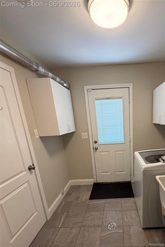 1705 Leroy Street, Ferndale, MI 48220