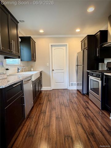 1705 Leroy Street, Ferndale, MI 48220