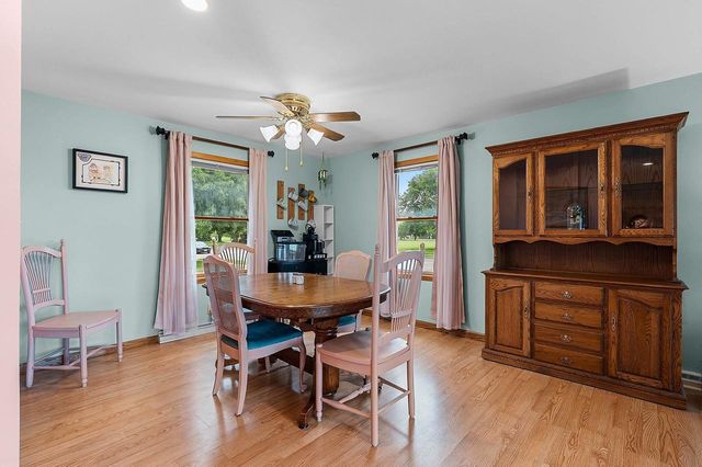 1924 E GLENDALE AVENUE, Appleton, WI 54911