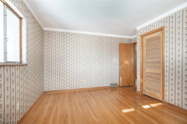 10725 York Road, North Royalton, OH 44133