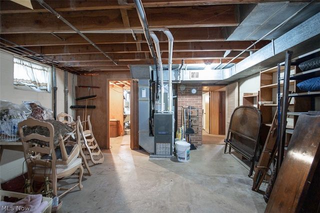 10725 York Road, North Royalton, OH 44133