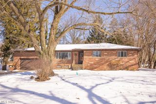10725 York Road, North Royalton, OH 44133