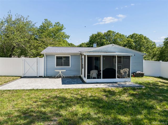 77 Masonic Avenue, Holtsville, NY 11742
