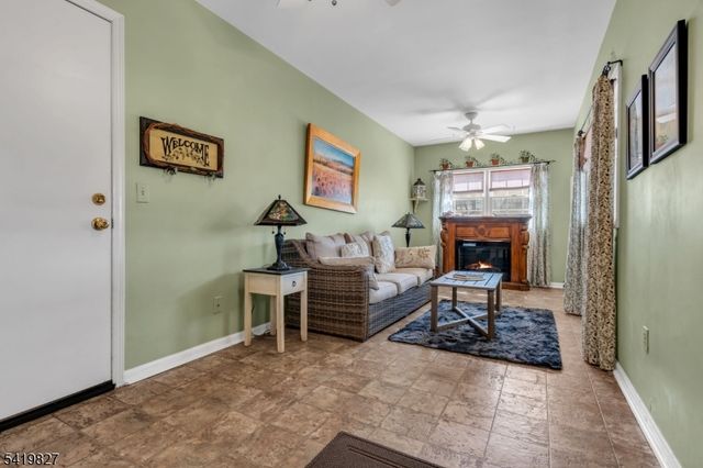 200 Zion Rd, Hillsborough Twp., NJ 08844